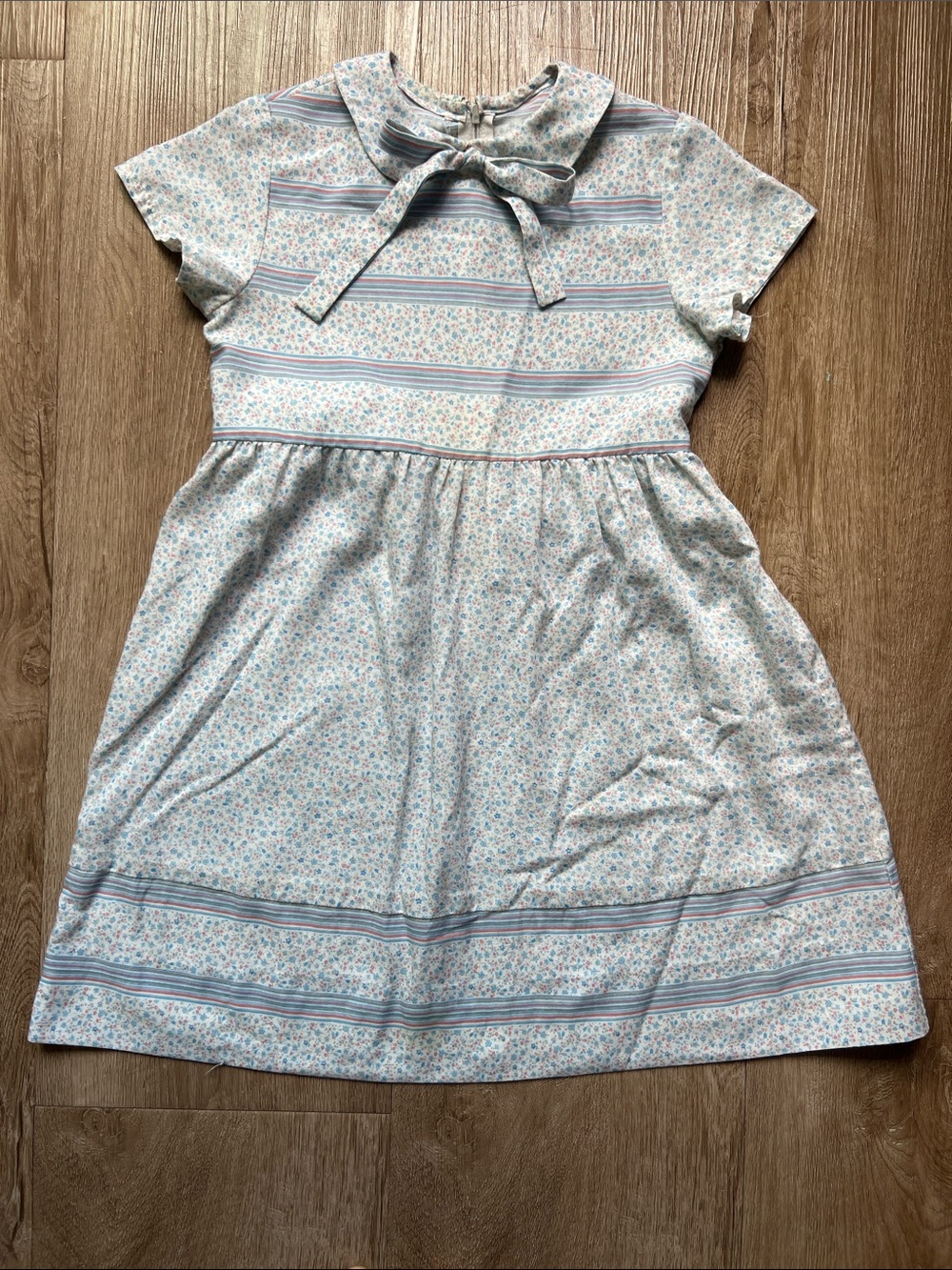 Vintage Jayne Avery Girls Multicolor Floral Dress with Collar & Bows Size 6 - Picture 2 of 12